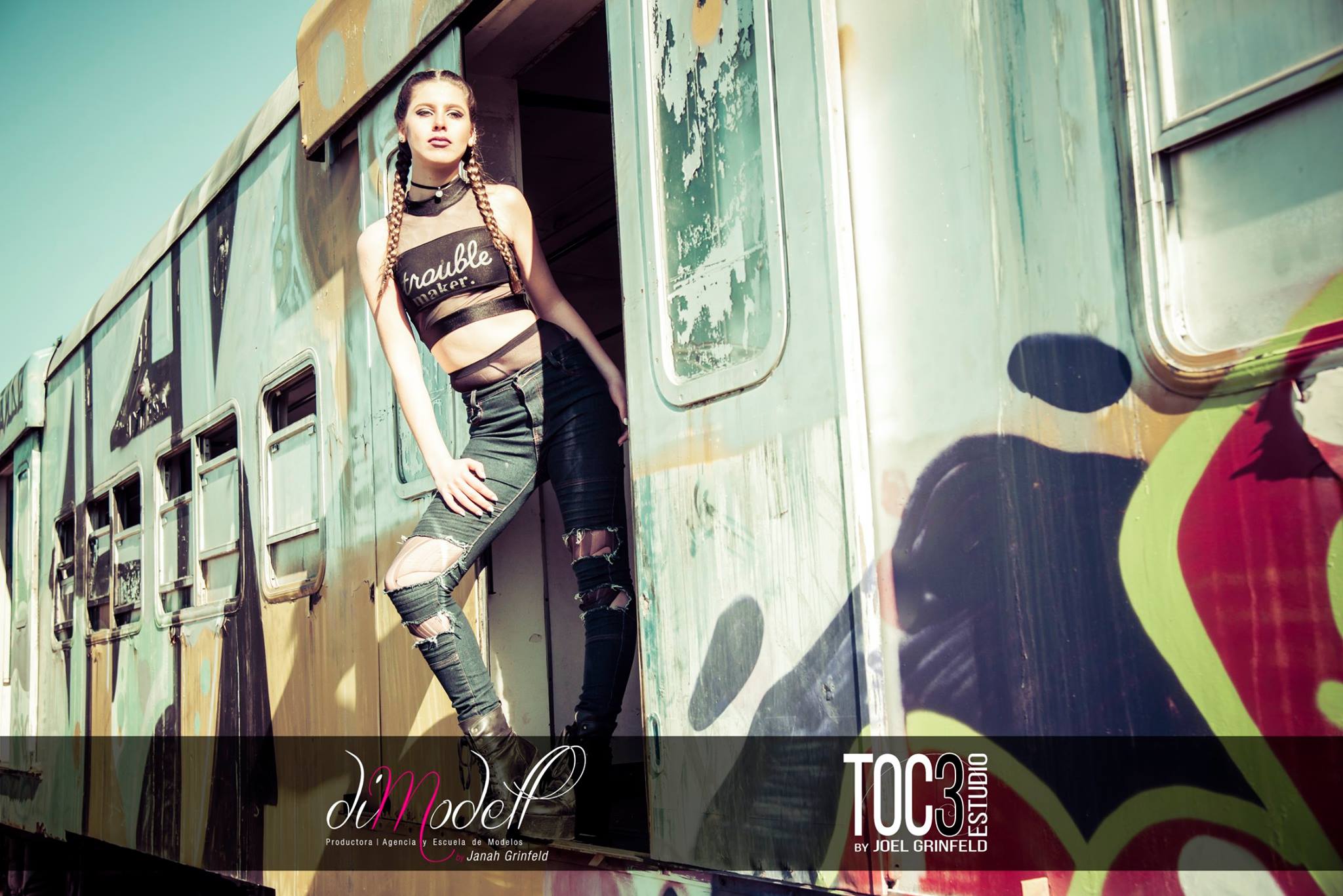 025 26063240_1350228355122338_1220332396709826887_o